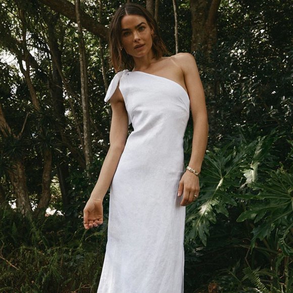 Dissh Dresses & Skirts - Dissh MACCA WHITE LINEN MIDI DRESS - NWT!